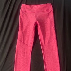 NWT Outdoor Voices Flamingo 3/4 warmup legging